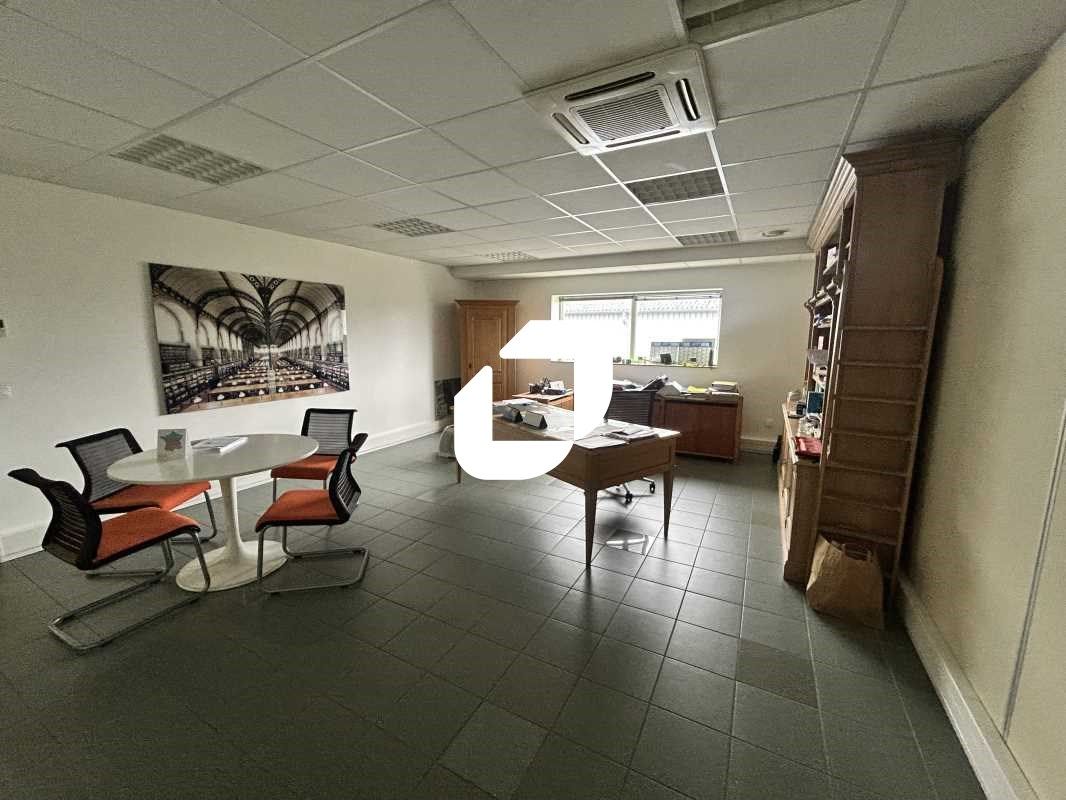 IMMPROVE vous propose un bâtiment indépendant de