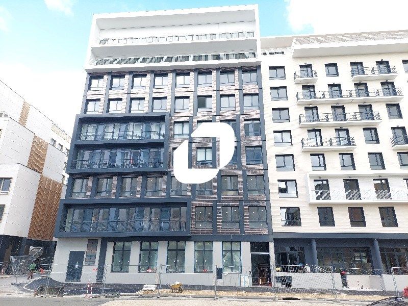 Au coeur d'un pôle tertiaire dynamique et du quar