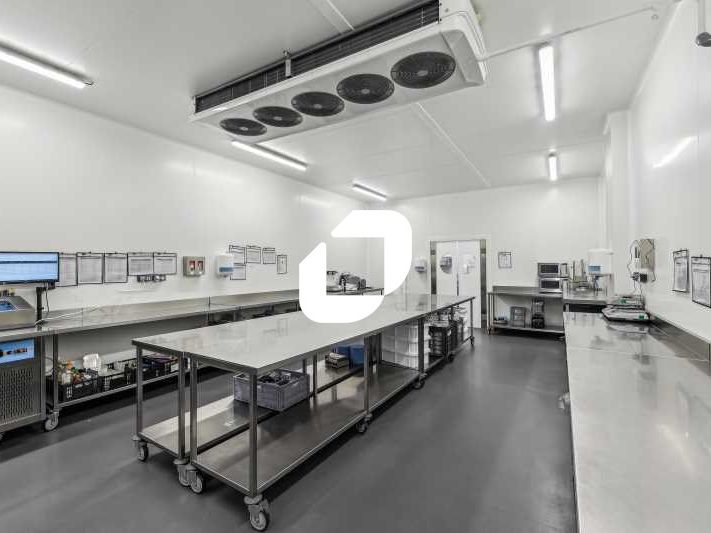 Au seins d'un parc sécurisé situé à proximité du 