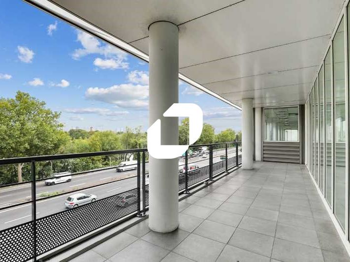 En bordure des Quais de Seine à Argenteuil, Immpr