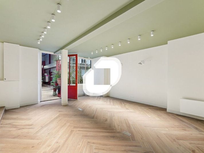 IMMPROVE vous propose à la vente une surface de 4