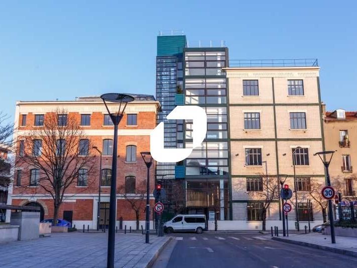 A la Plaine Saint Denis, dans un très bel immeubl