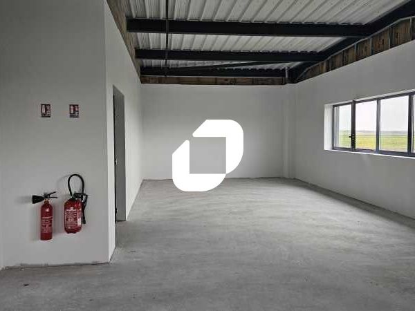 Dans la zone d'activité du Mesnil Amelot, Immprov