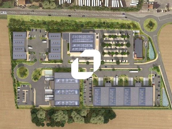 A proximité de la sortie A1 Fosses Survilliers, I