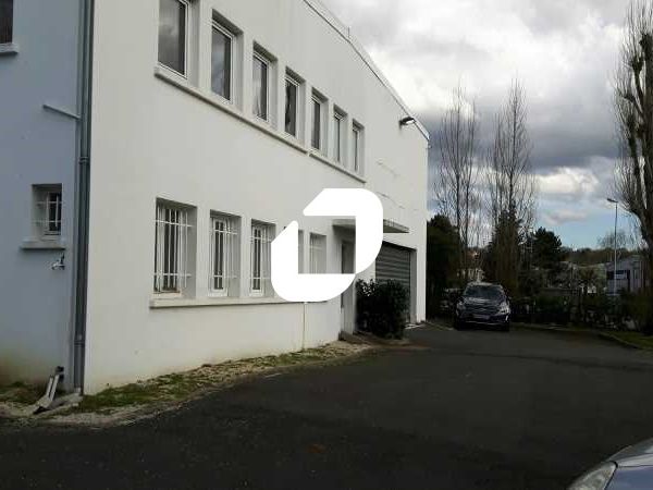 A proximité de l'A104, ZA de Lagny sur Marne, Imm