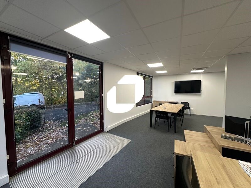 Immprove vous propose, au coeur d'un parc d'activ