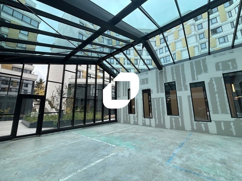 Immprove vous propose à la location deux locaux