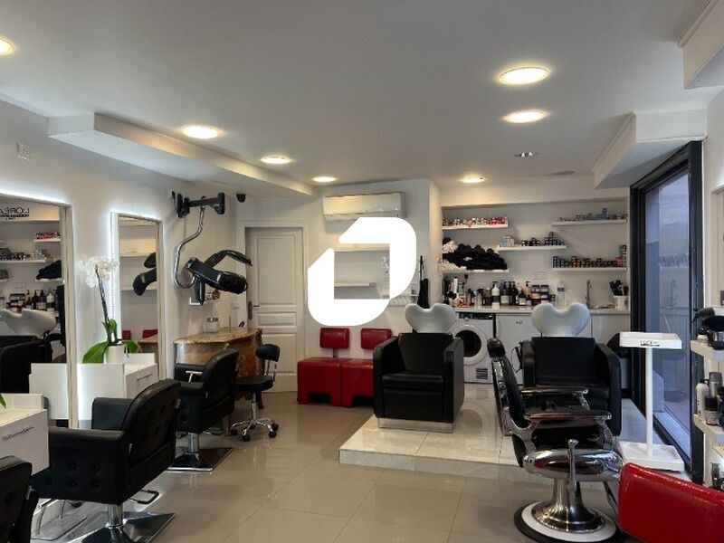 Immprove vous propose un salon de coiffure en ang