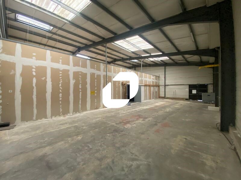 Situé à MAGNY EN VEXIN, IMMPROVE vous propose une