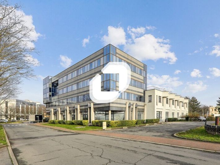 Lot en Rez-de-chaussée !! Situé à Créteil, à prox