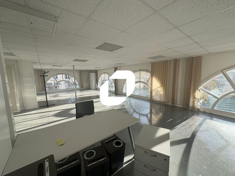 Immprove vous propose à la location une surface d