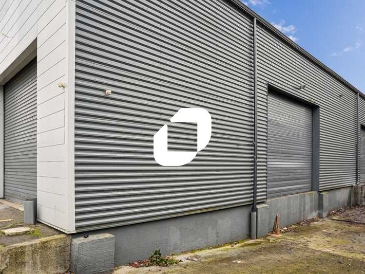 Dans la zone d'activité de Morangis, à proximité