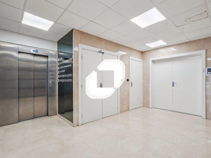 A proximité du métro 'Alésia' (ligne 4), au sein