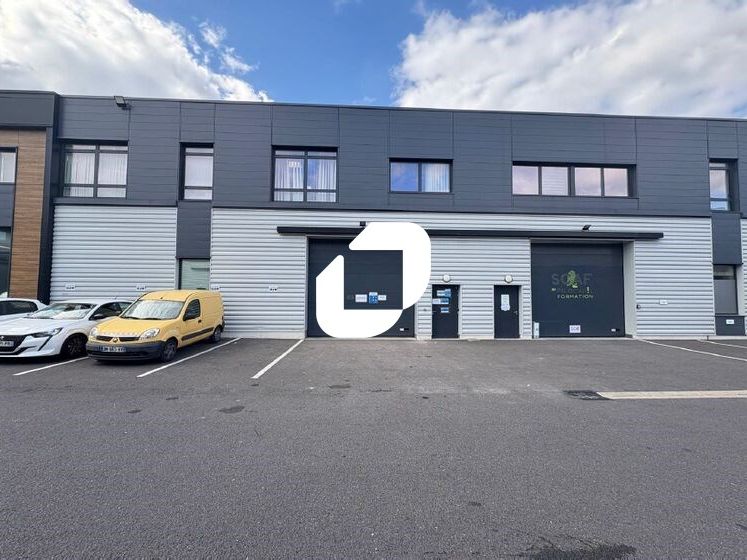 Immprove vous propose à la location un local de 5