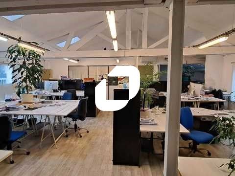 À seulement 150 m du métro ligne 1 ("Saint-Mandé"