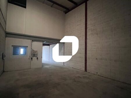 Situé à proximité de l'autoroute A4 à Quincy Vois