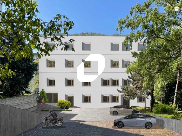 Situé à FONTENAY-SOUS-BOIS, à proximité immédiate