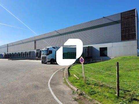 Implanté dans une zone stratégique à 1 h de Lyon,