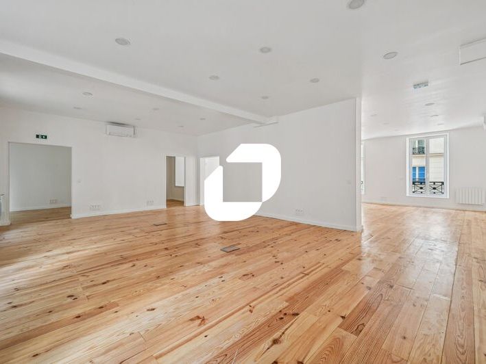 IMMPROVE vous propose 619m² de bureaux rénovés ré