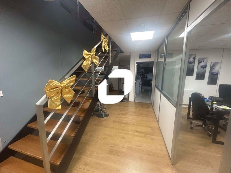 Proche des quais de Seine, IMMPROVE vous propose 