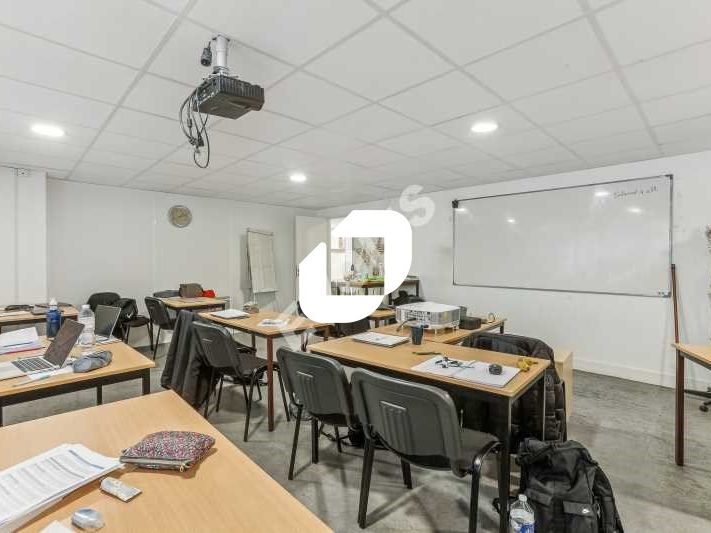 RARE SUR LE MARCHE !! Paris 20ème arrondissement,