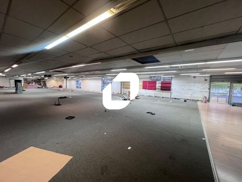 IMMPROVE vous propose à la location un local comm