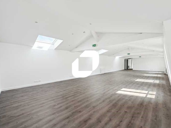 A proximité du RER A et des commerces, Immprove v