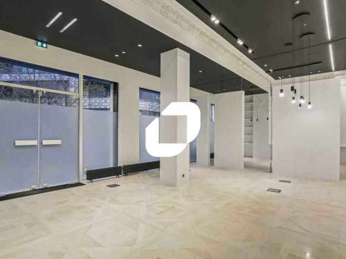 À deux pas des Quais, IMMPROVE vous propose à la 