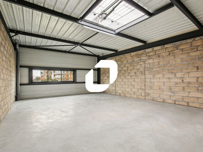 Immprove vous propose à Épinay-sur-Seine un local