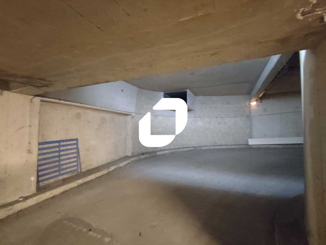 Immprove vous propose, au centre-ville de Bourg-l