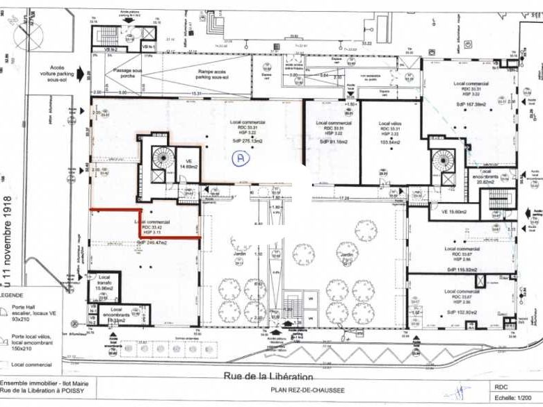 Location locaux commerciaux 170 m² non divisibles
