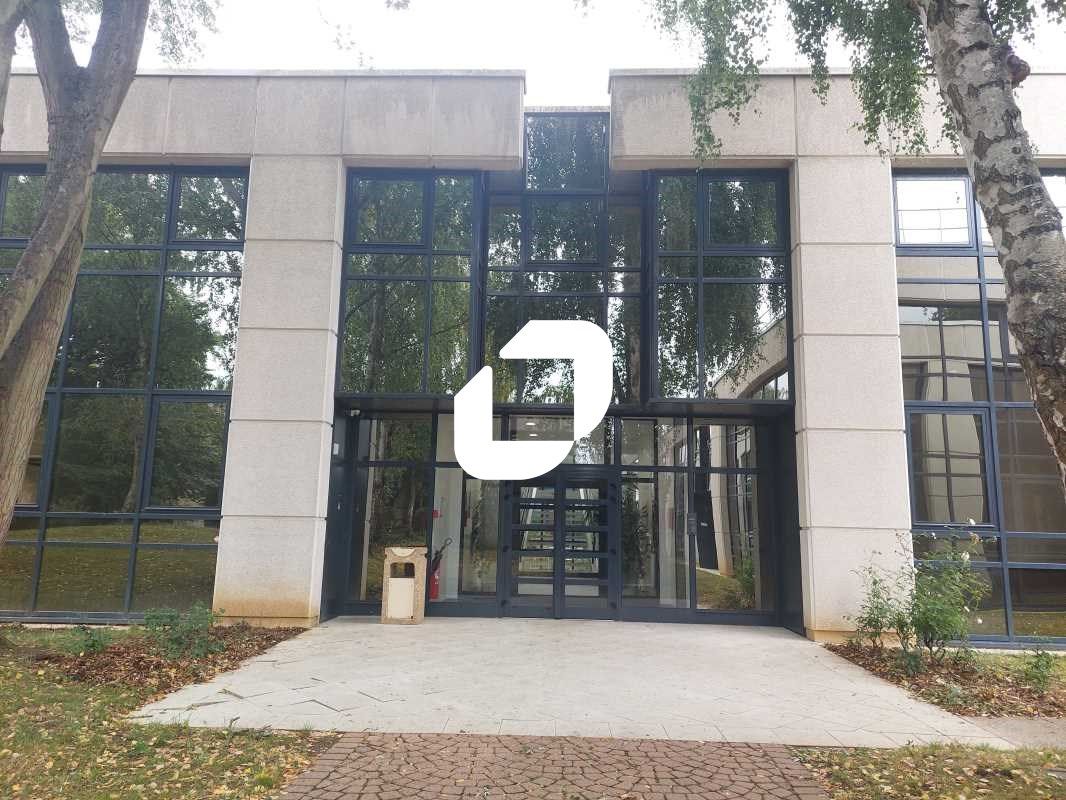 Au sein d'un parc paysager situé sur la commune d