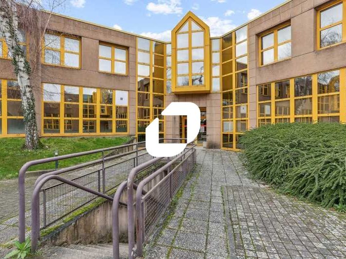 IMMPROVE vous propose à la location quatres surfa