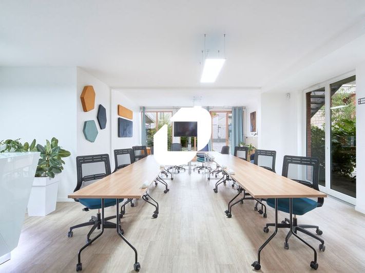 IMMPROVE vous propose au pied du RER B LAPLACE et