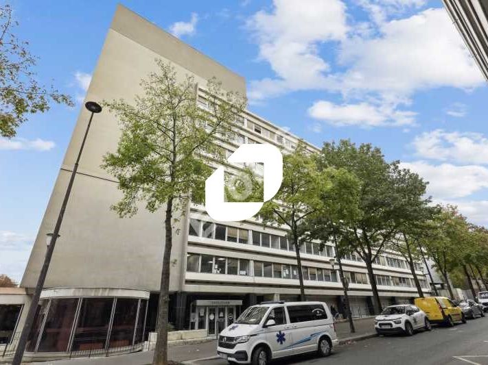 Refait à neuf en 2016. Au sein d'un immeuble réce