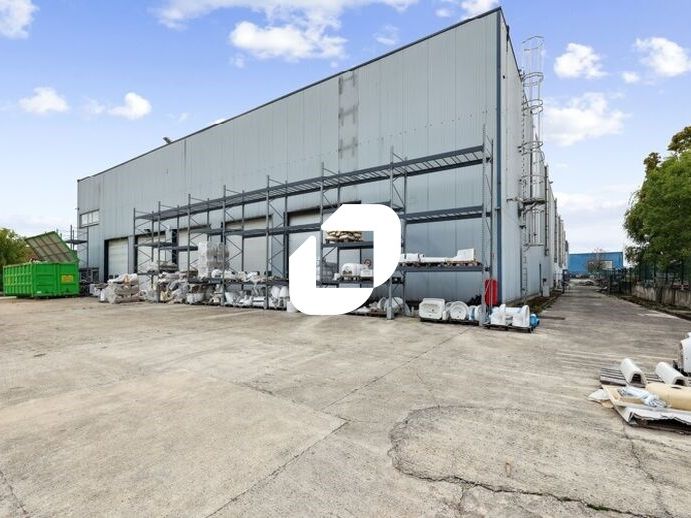 Idéalement implanté à proximité immédiate de la N