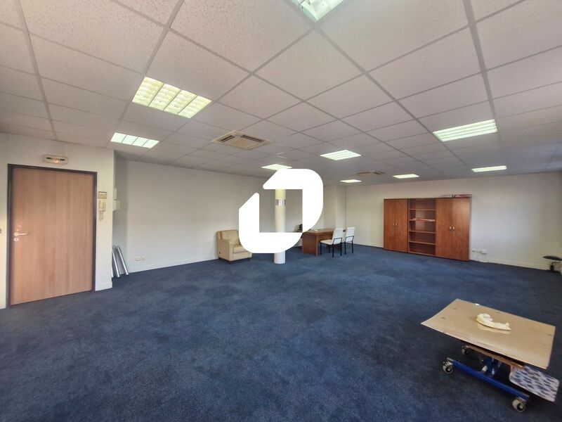 Située à Bussy Saint Georges à proximité immédiat