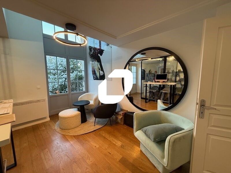 Au coeur du centre historique de Pontoise, Immpro