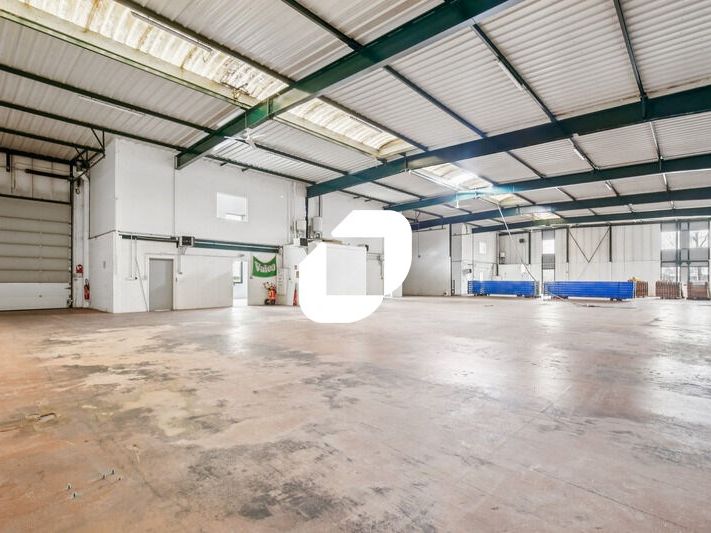 Idéalement situé à Villepinte (93) à proximité im