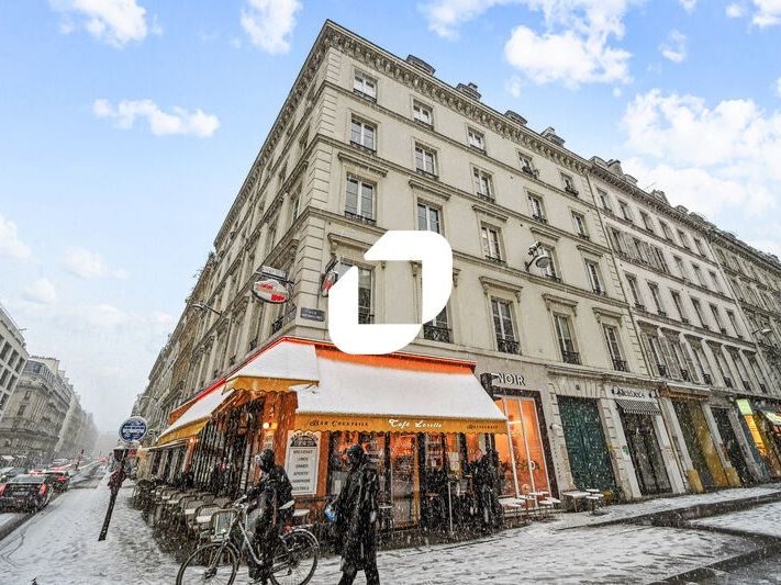 IMMPROVE vous propose un plateau de bureaux d'env