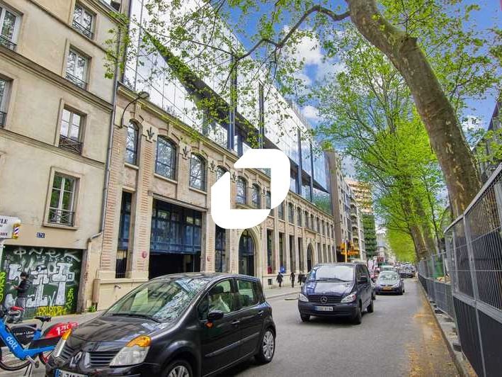 A proximité immédiate du Canal Saint Martin, du P