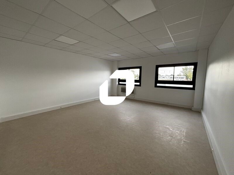 IMMPROVE vous propose une surface de bureaux de 1