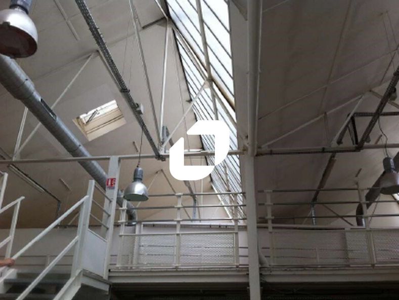 À Bas Montreuil, à la limite de Vincennes et Sain