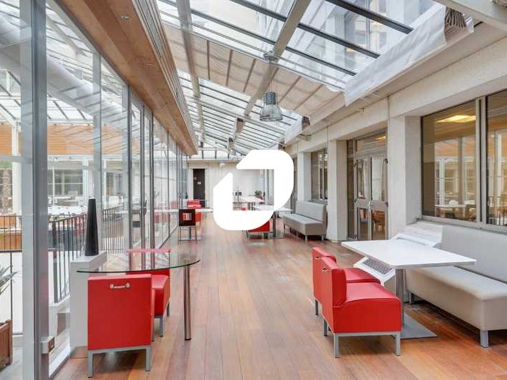 Proche du MIN de Rungis, de l'Aéroport, au pied d