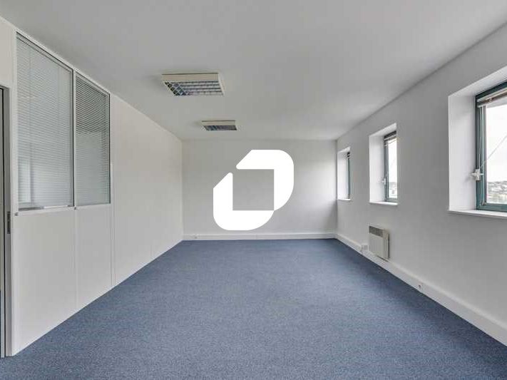 IMMPROVE vous propose , dans un immeuble de bon s