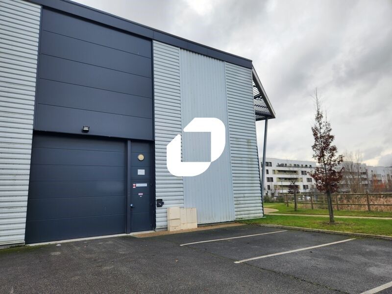 Immprove vous propose une cellule neuve à la loca