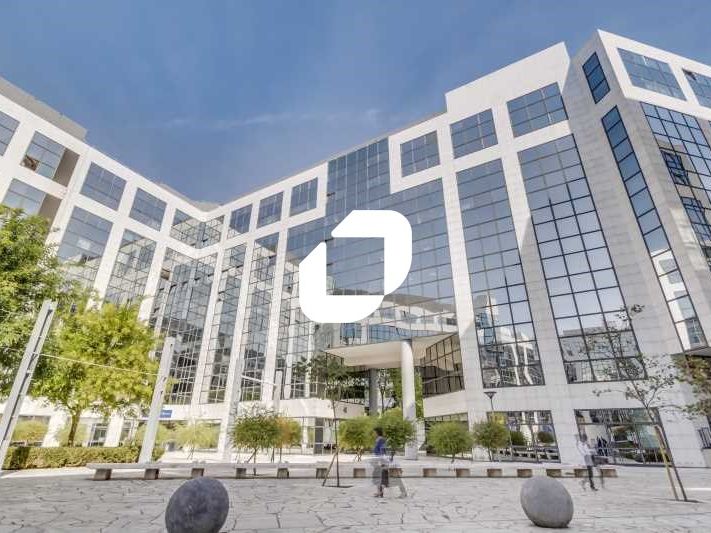 BUREAUX À LOUER - QUARTIER D'AFFAIRES MONT D'EST 