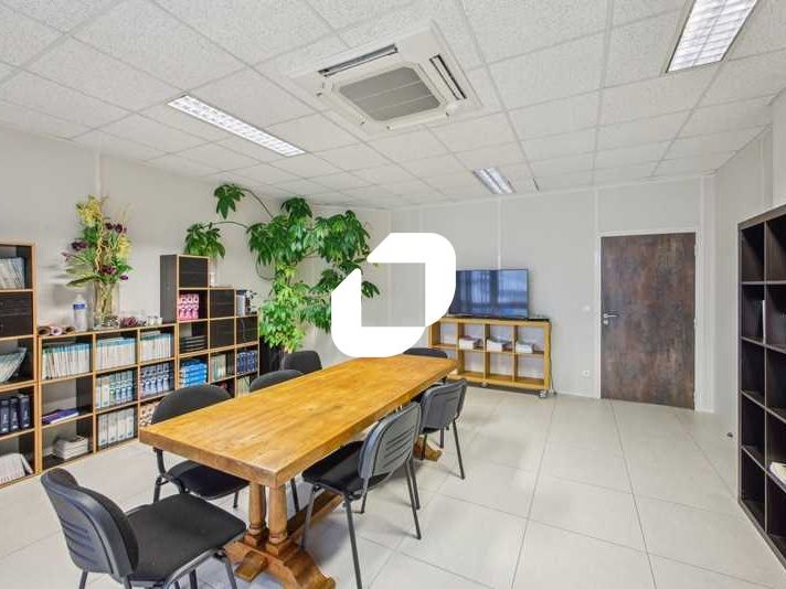 Sur la commune des Essarts-Le-Roi, Immprove vous 