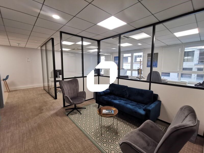 IMMPROVE vous propose à proximité du centre comme