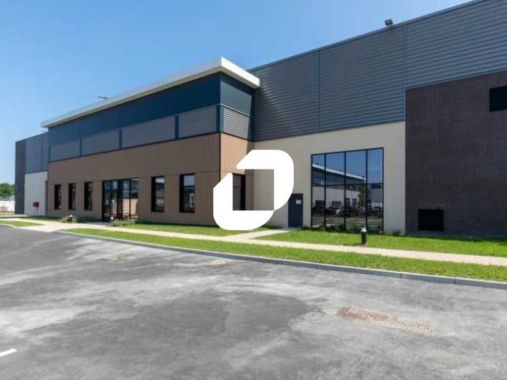 Situé au coeur de la zone d'activité dynamique de